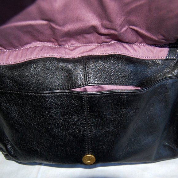 KOOBO Black leather Shoulder bag - Picture 11 of 11